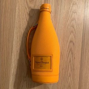 Veuve Clicquot Champagne Carrier